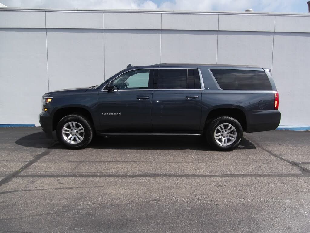 2019 CHEVROLET Suburban