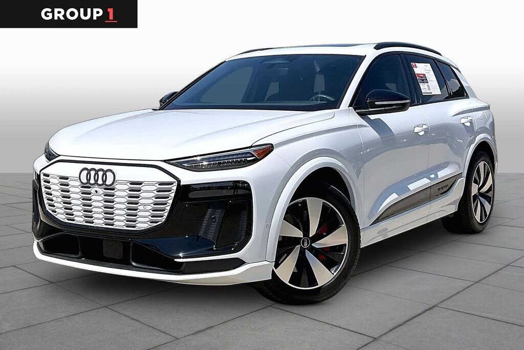 2025 AUDI SQ6