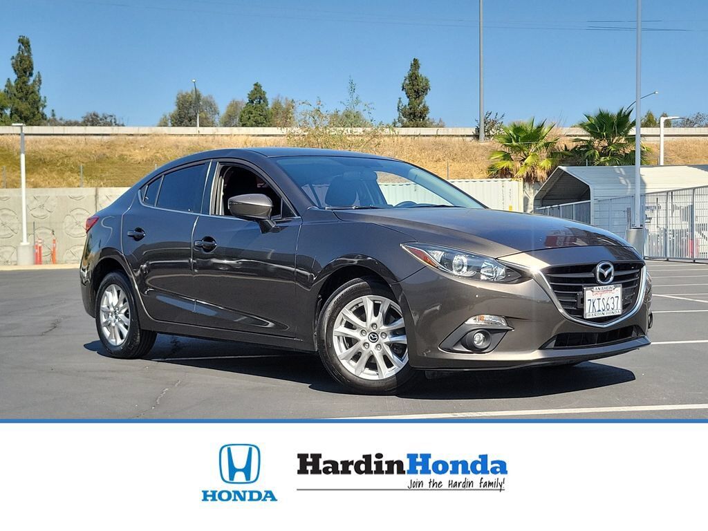 2015 MAZDA Mazda3