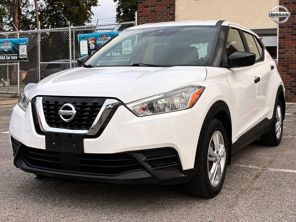 2020 NISSAN Kicks