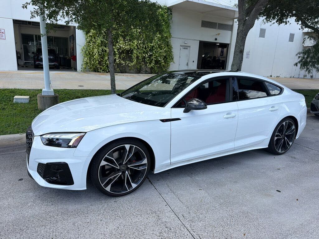 2024 AUDI S5