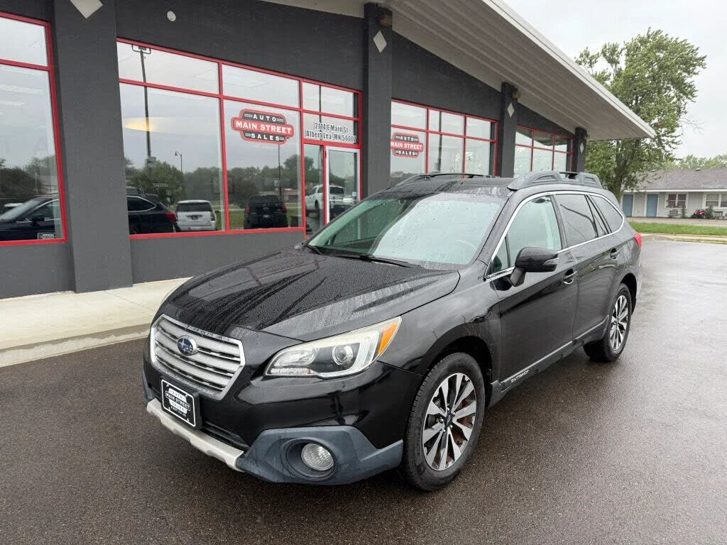 2016 SUBARU Outback