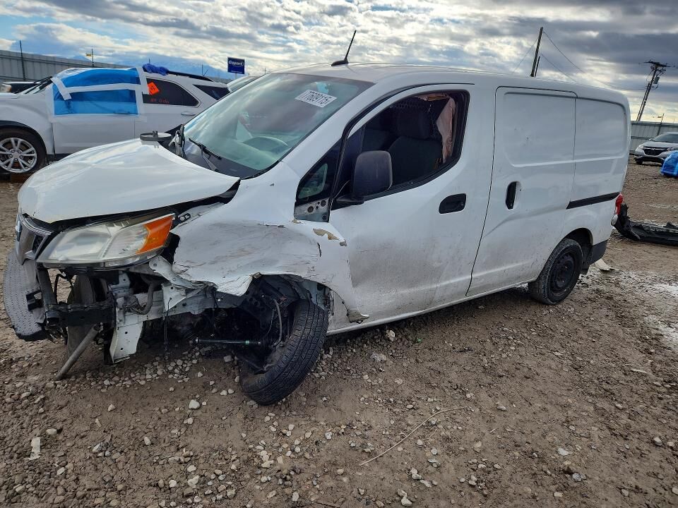 2015 NISSAN NV200