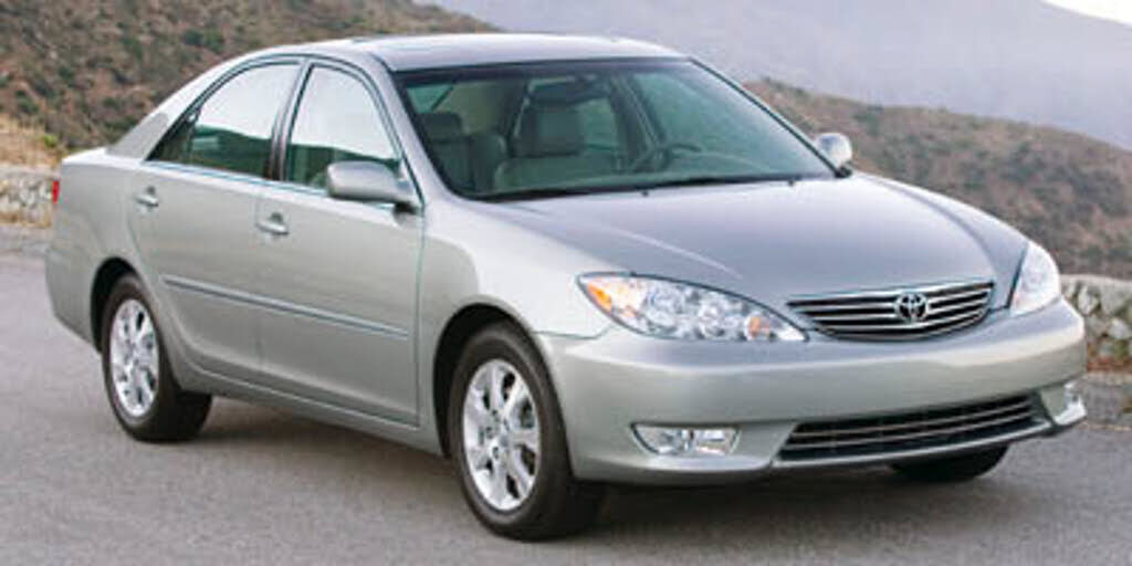 2005 TOYOTA Camry