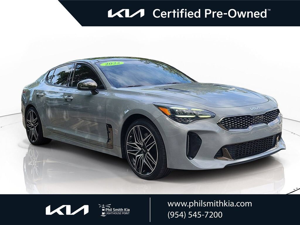 2022 KIA Stinger