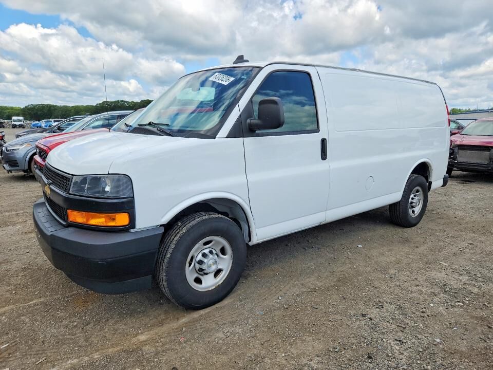 2023 CHEVROLET Express