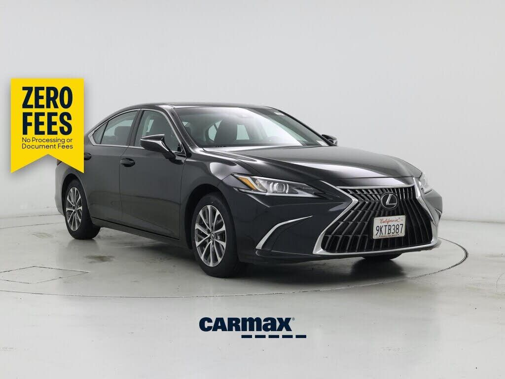 2024 LEXUS ES