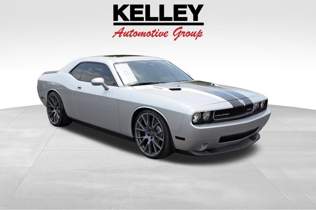 2008 DODGE Challenger
