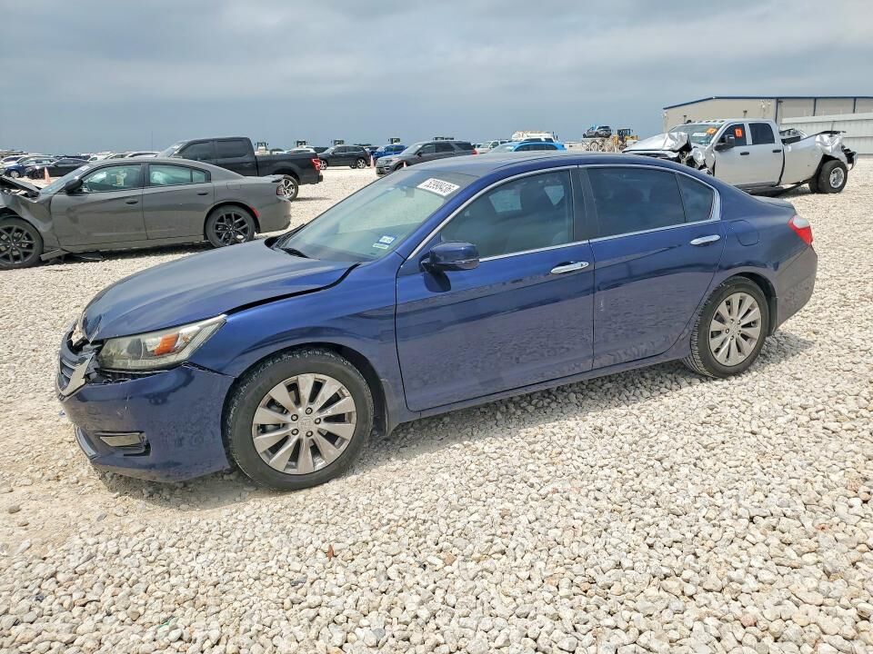 2015 HONDA Accord