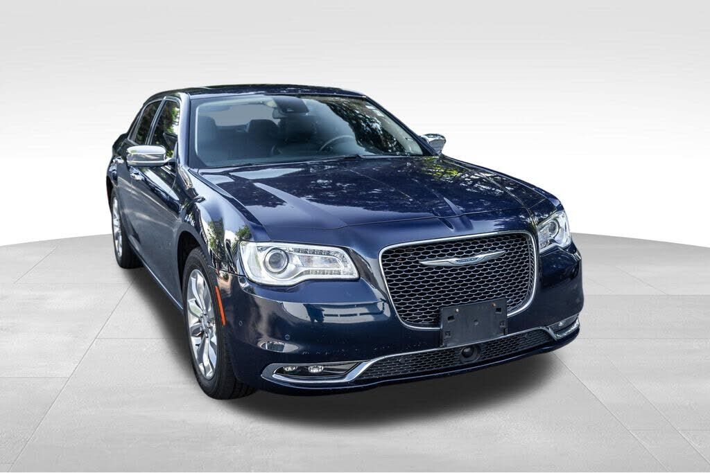 2017 CHRYSLER 300