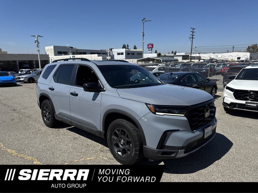 2025 HONDA Pilot
