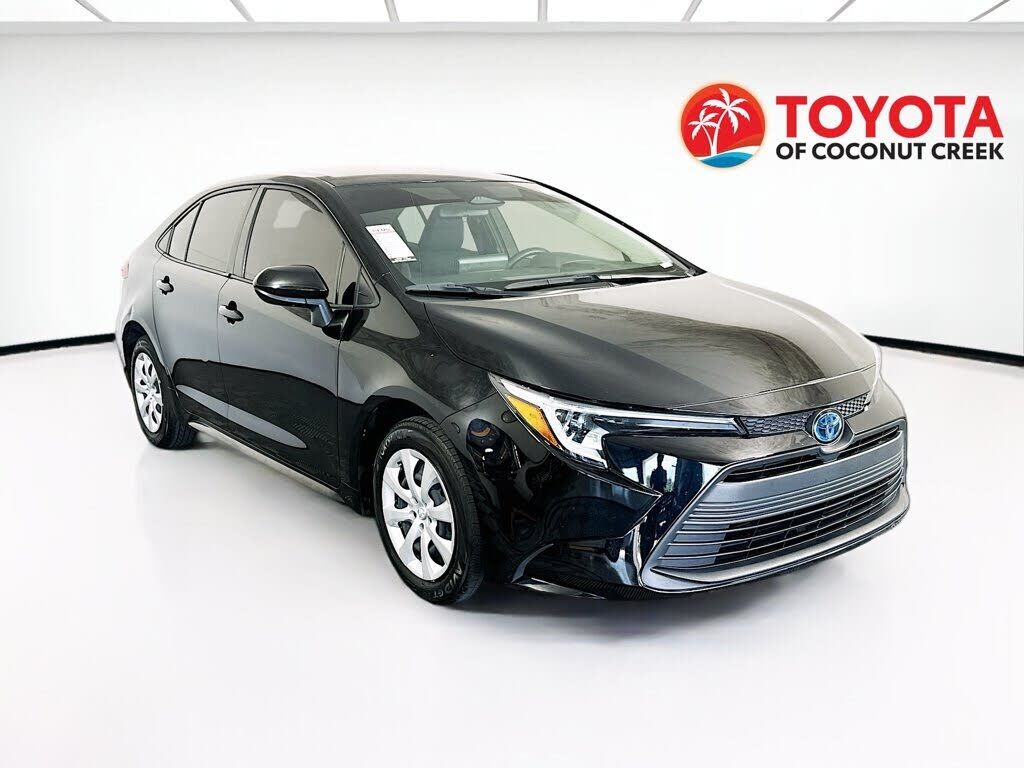 2024 TOYOTA Corolla