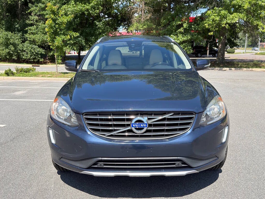2015 VOLVO XC60