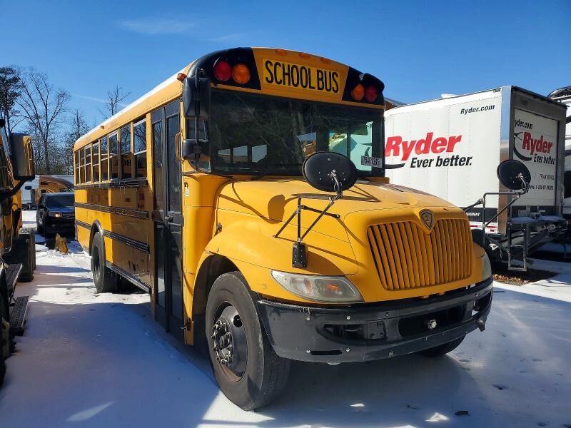 2015 IC BUS PB105