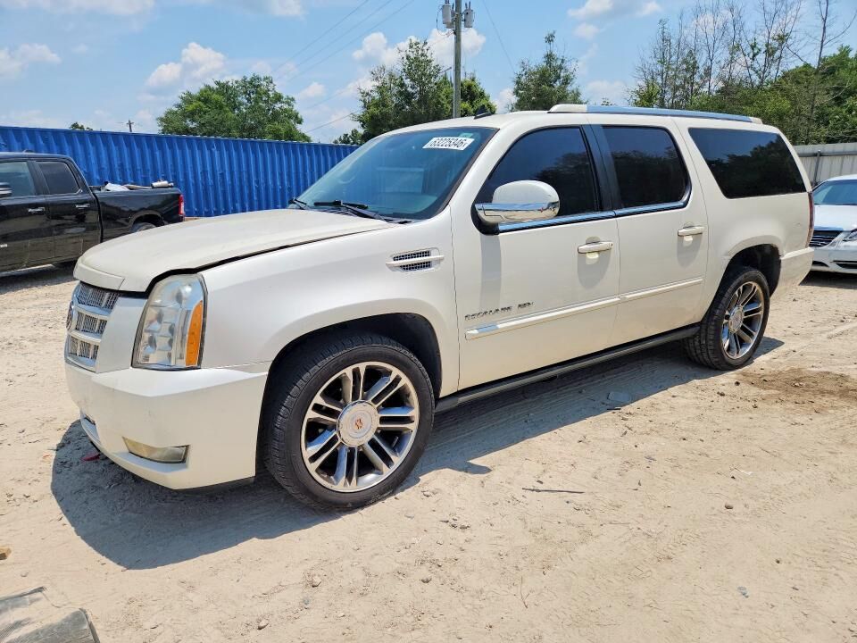 2013 CADILLAC Escalade