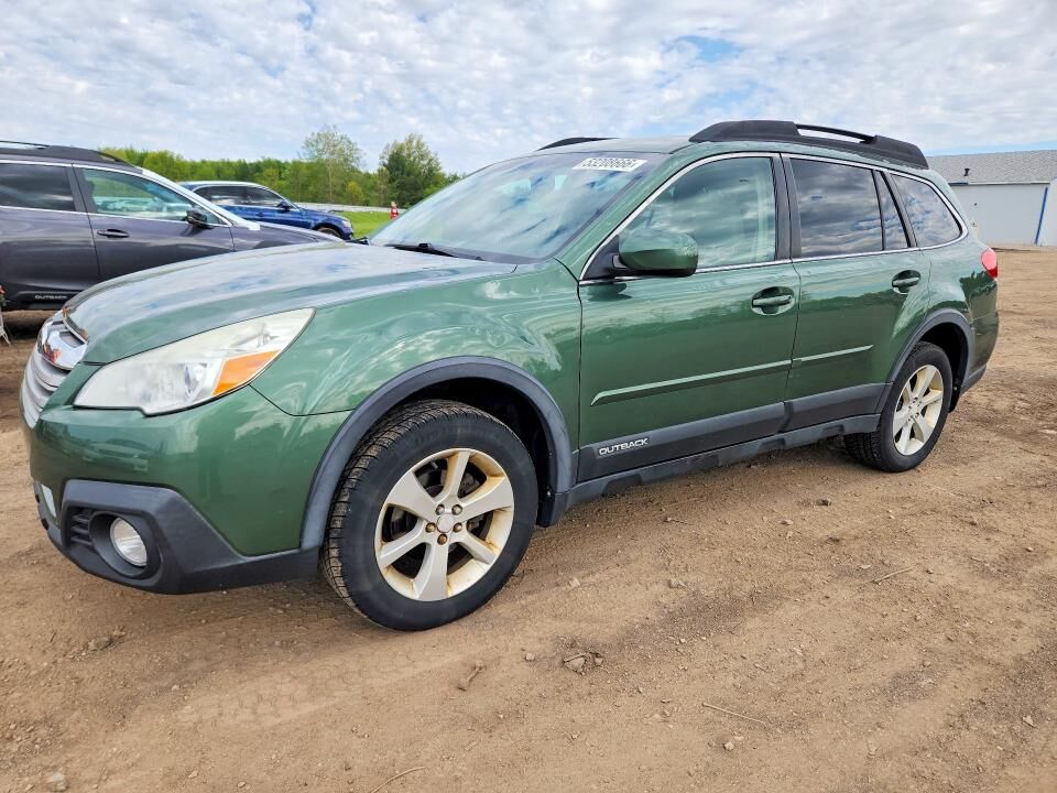 2014 SUBARU Outback