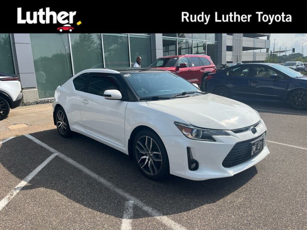 2014 TOYOTA SCION