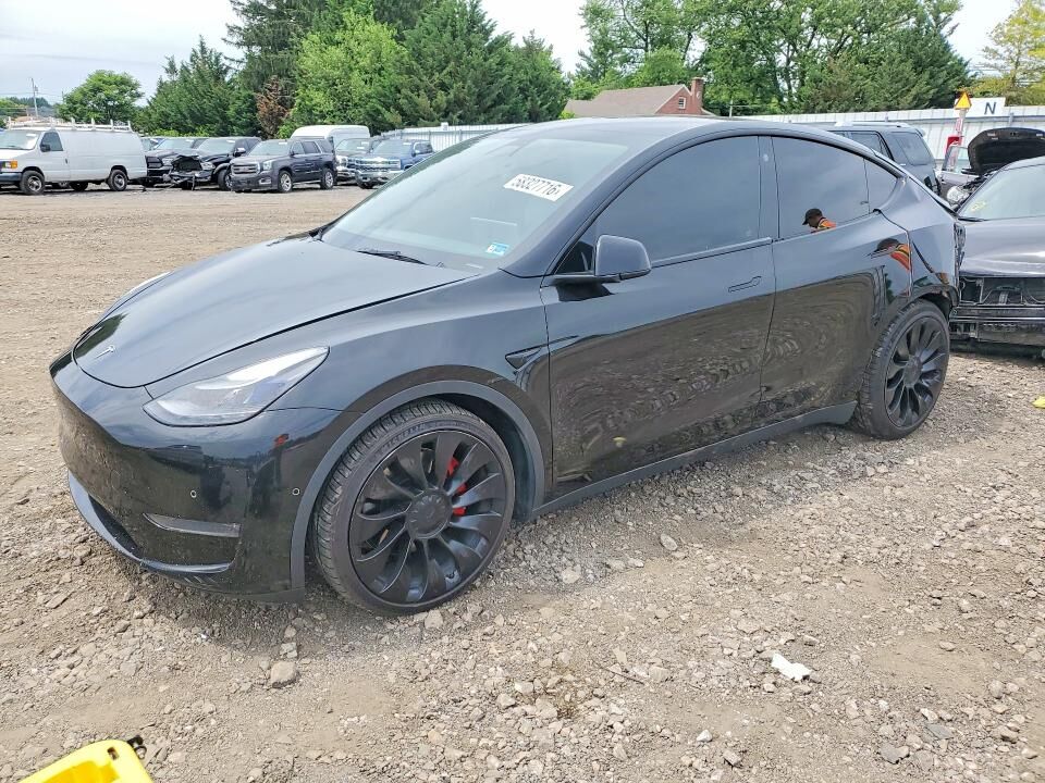 2022 TESLA Model Y