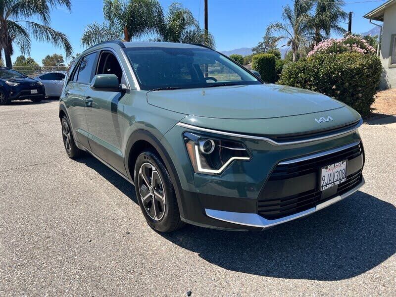 2024 KIA Niro