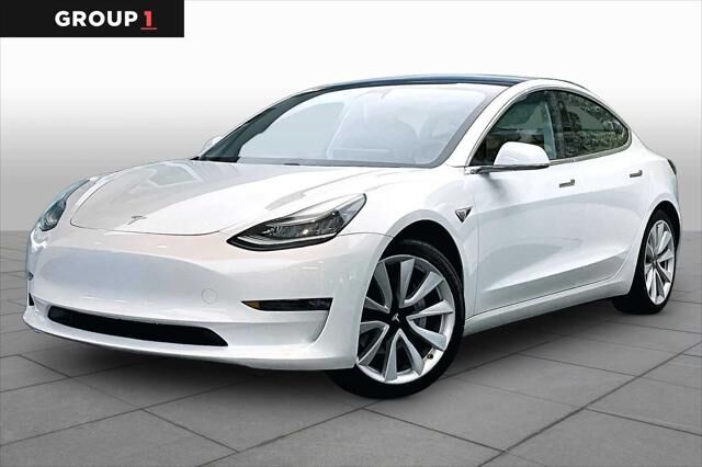 2020 TESLA Model 3