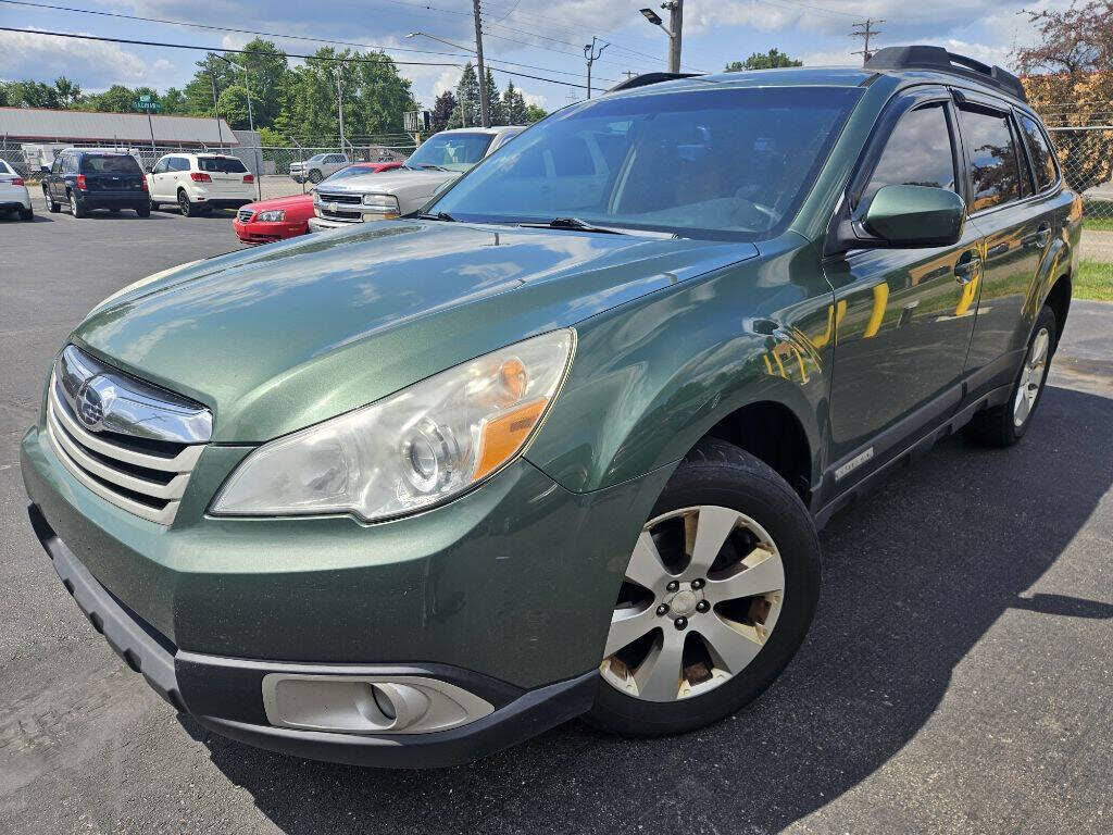 2012 SUBARU Outback