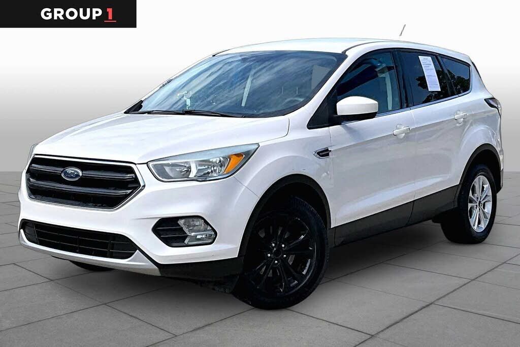 2017 FORD Escape