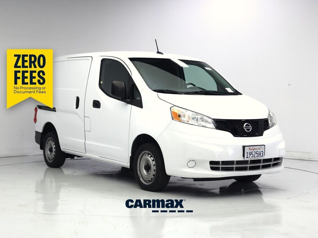 2021 NISSAN NV200