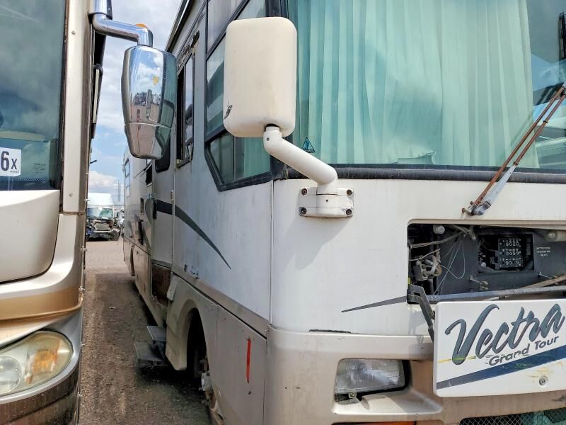 1996 FREIGHTLINER XC Chassis