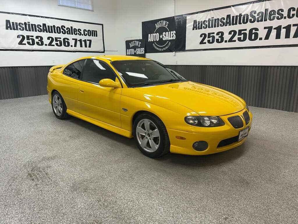 2004 PONTIAC GTO