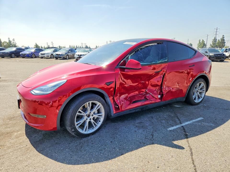 2022 TESLA Model Y