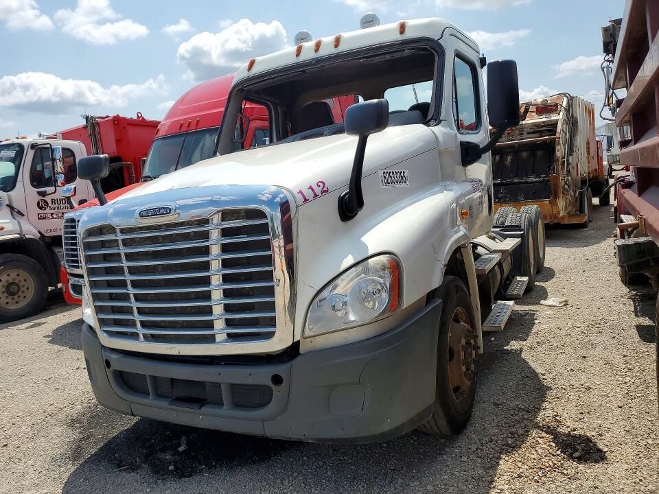 2014 FREIGHTLINER Cascadia
