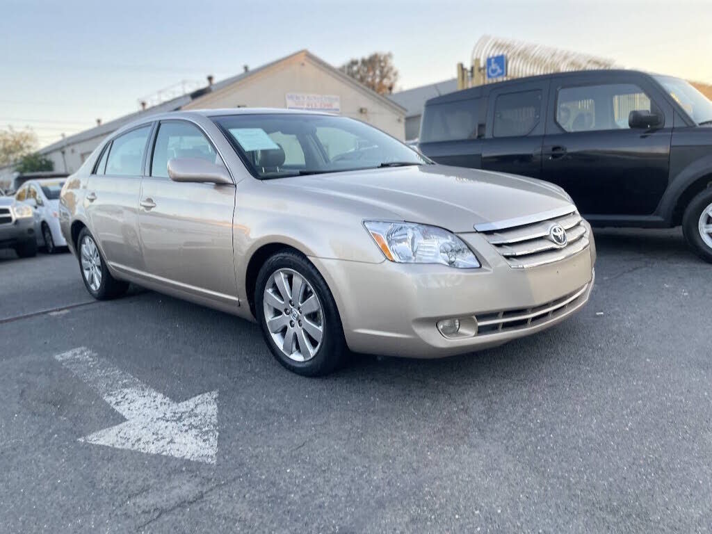 2006 TOYOTA Avalon