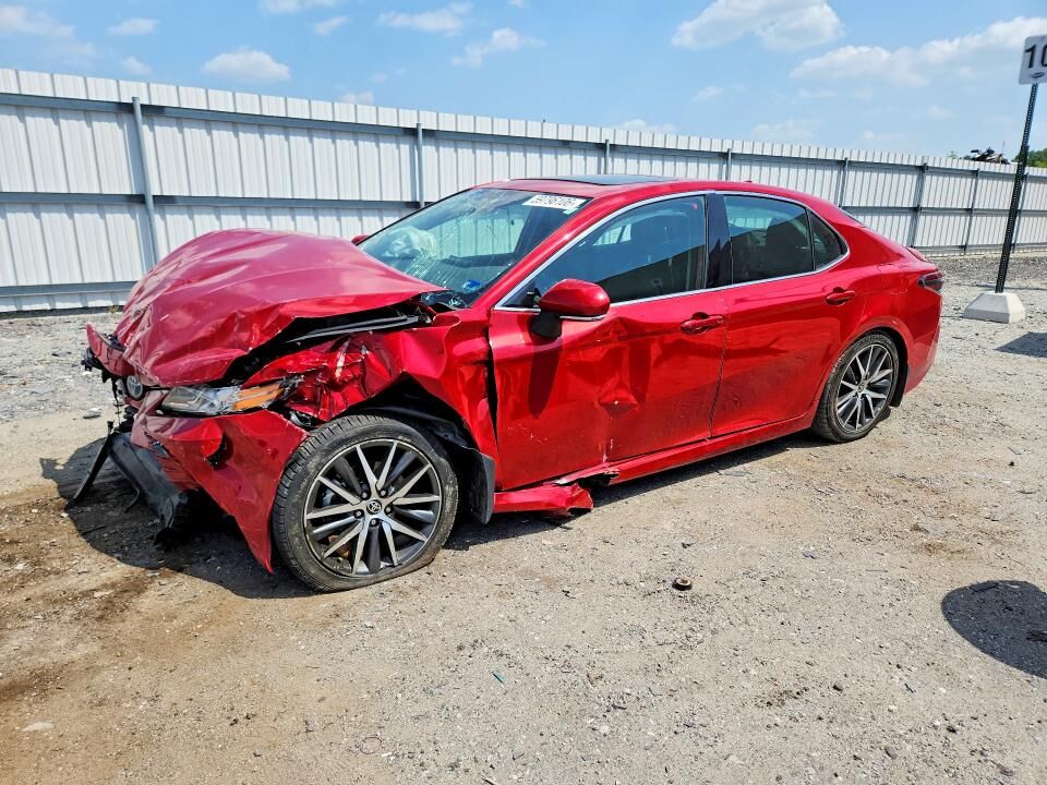 2024 TOYOTA Camry