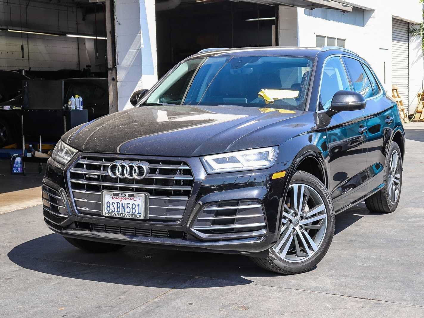 2020 AUDI Q5 e