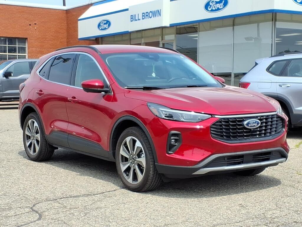 2024 FORD Escape