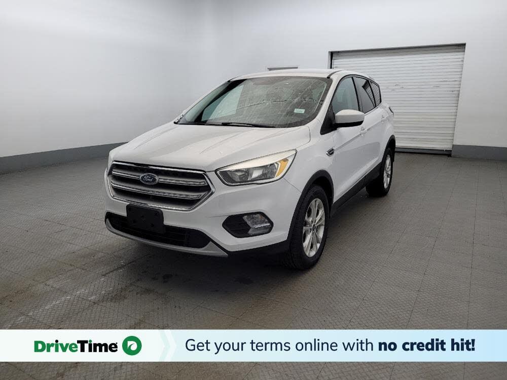 2017 FORD Escape