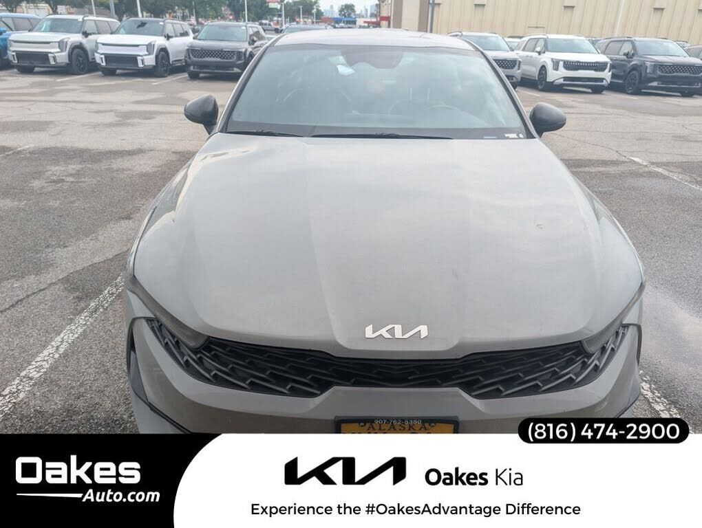 2022 KIA K5