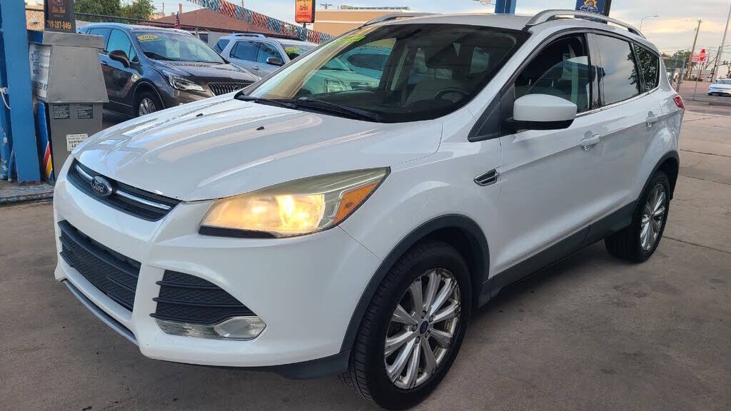 2013 FORD Escape