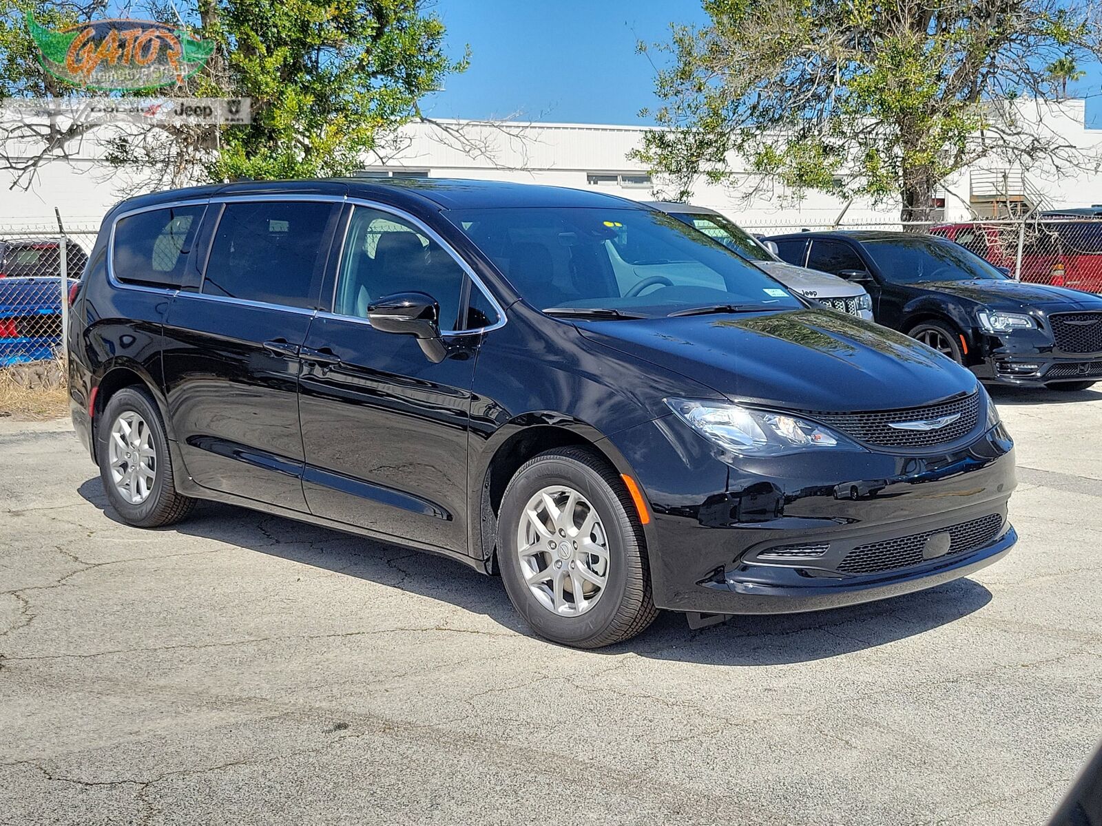 2026 CHRYSLER Voyager