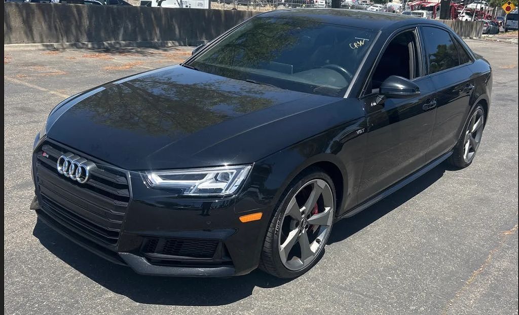 2018 AUDI S4