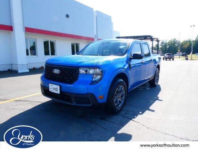 2025 FORD Maverick