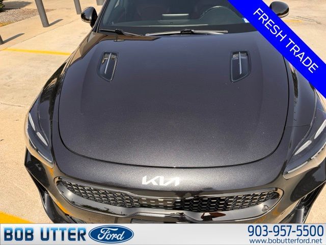2022 KIA Stinger