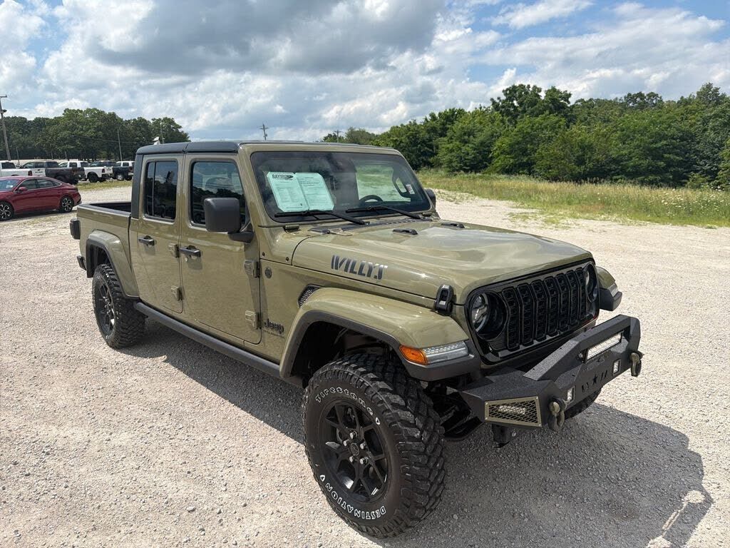2025 JEEP Gladiator