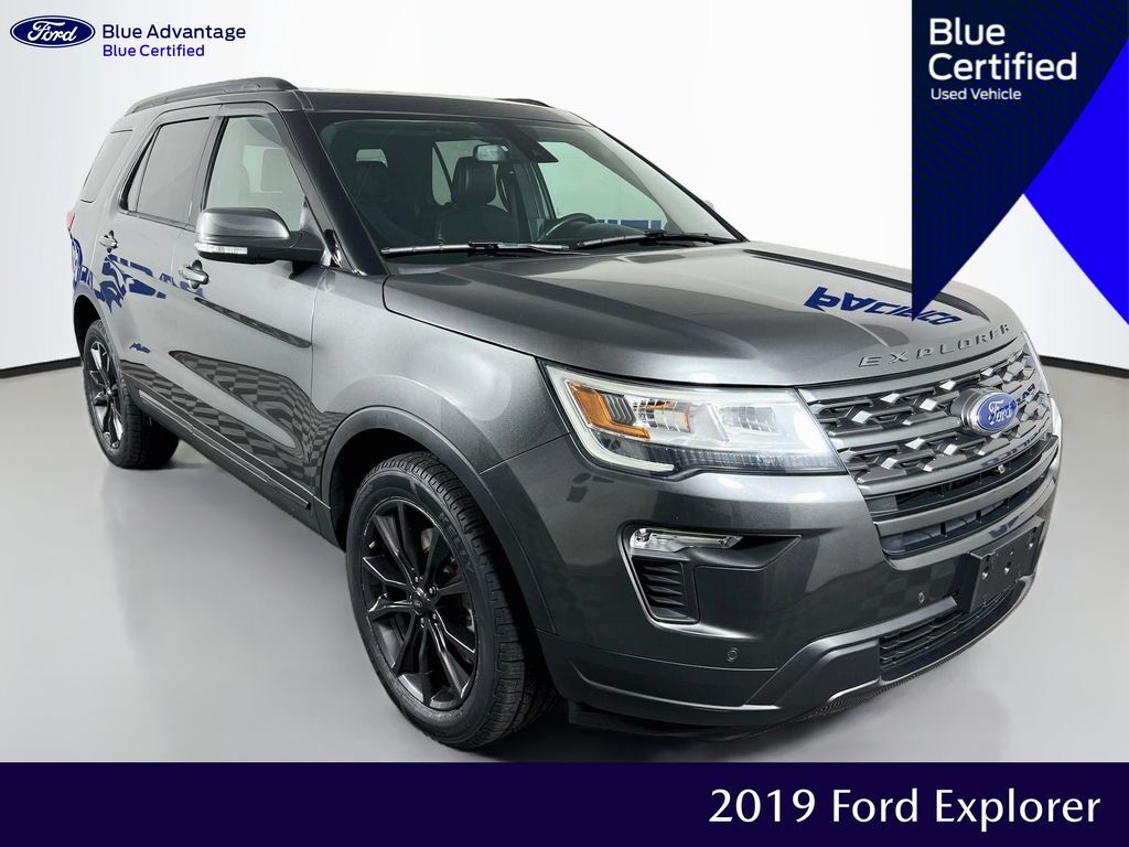 2019 FORD Explorer