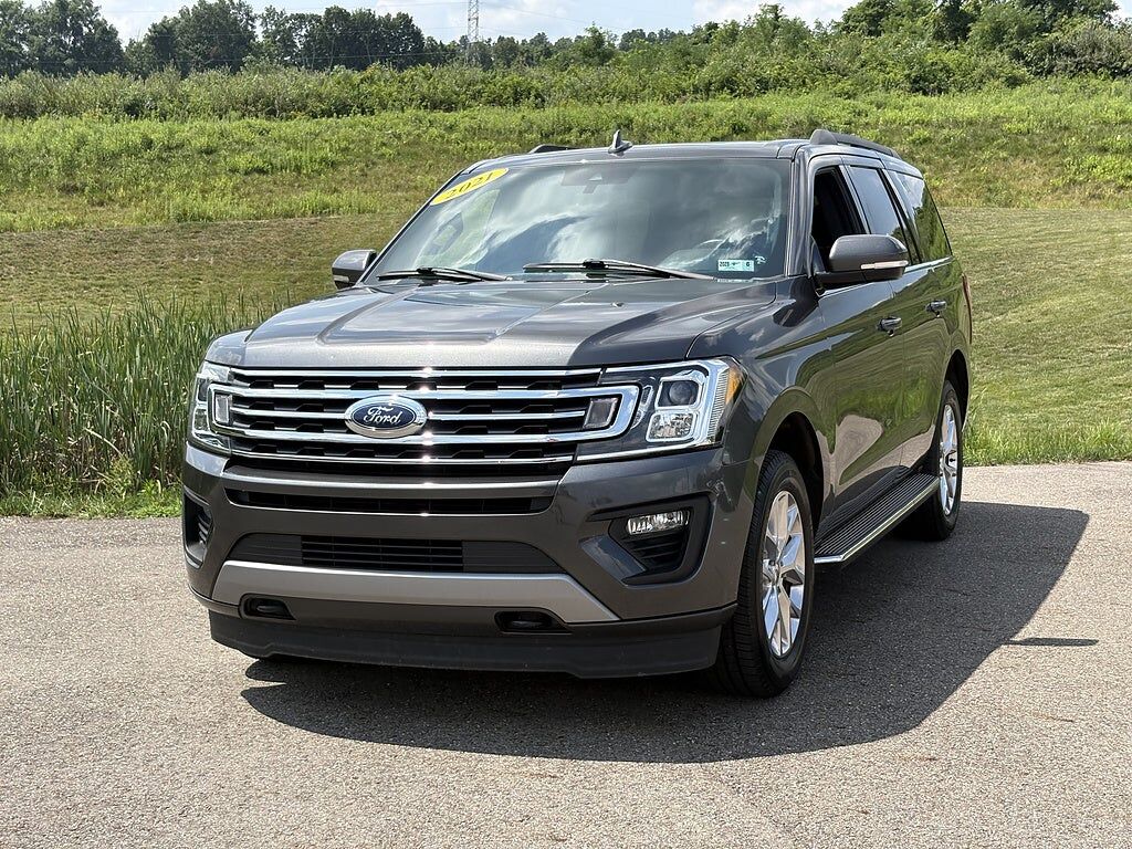 2021 FORD Expedition