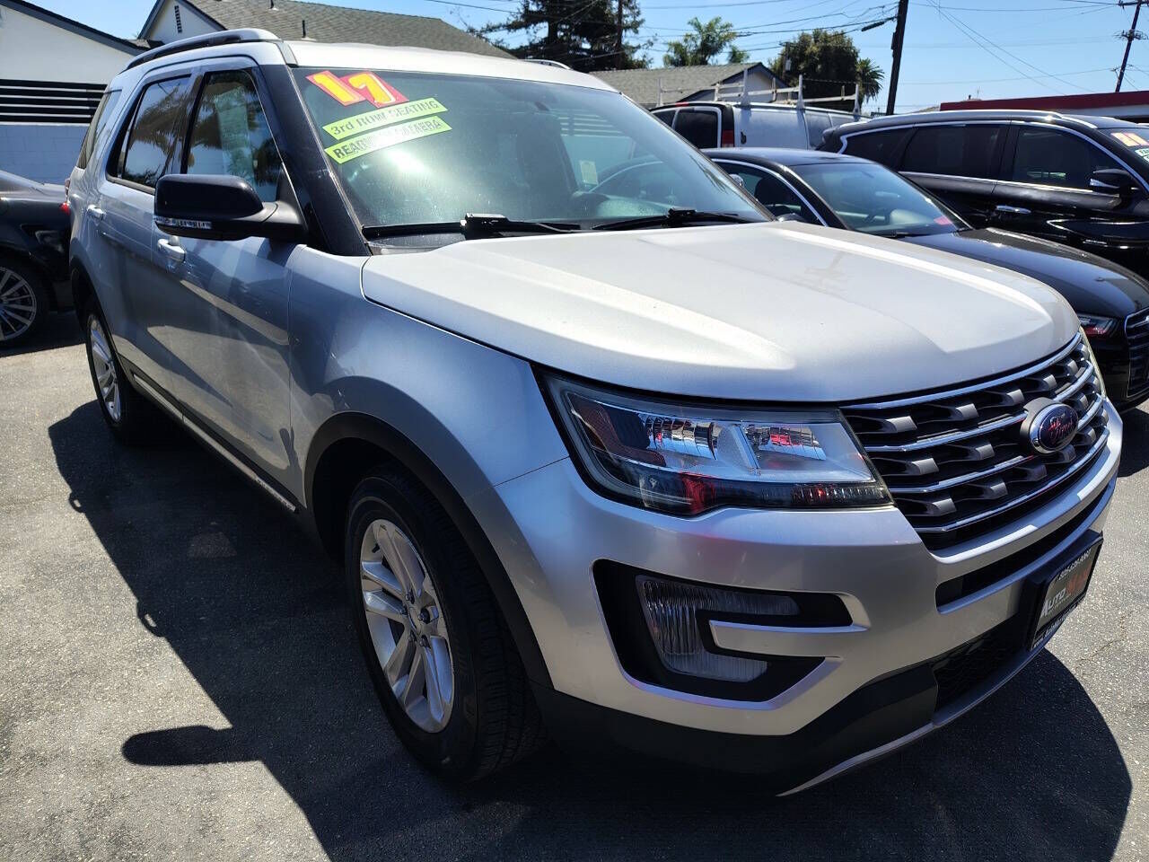2017 FORD Explorer