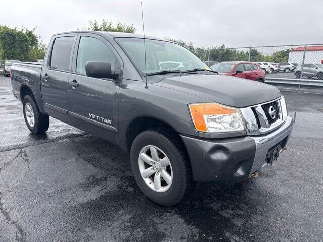 2012 NISSAN Titan