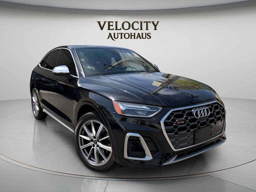 2022 AUDI SQ5