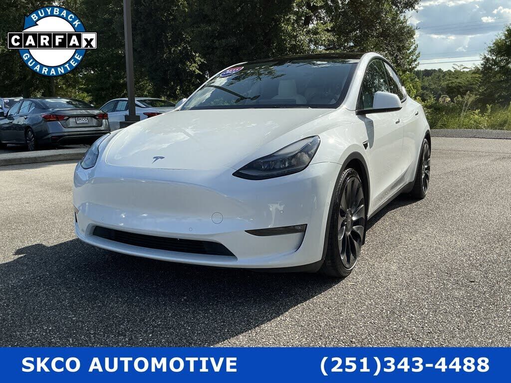 2022 TESLA Model Y
