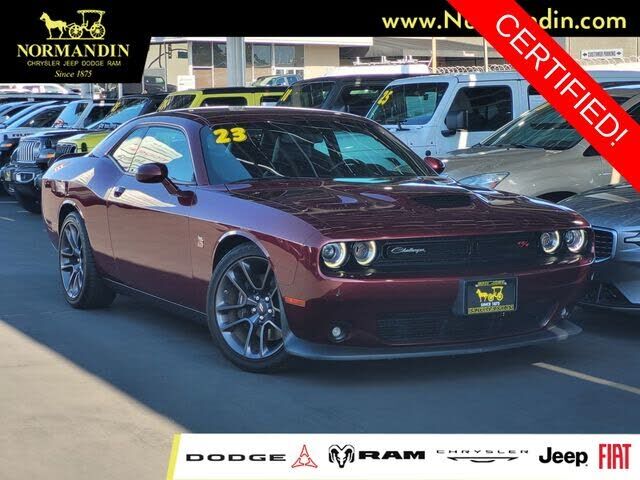 2023 DODGE Challenger